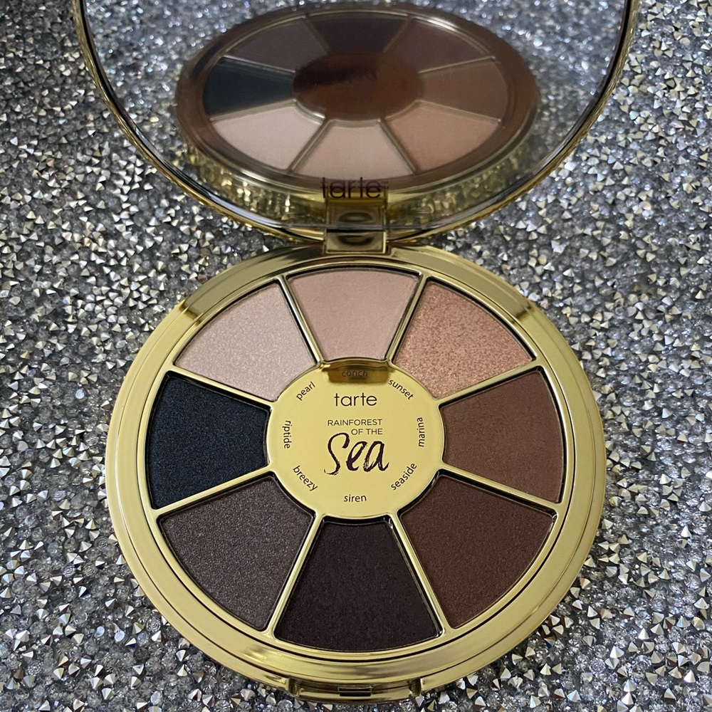 Tarte rainforest of the sea palette